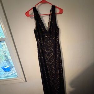 Lace maxi dress